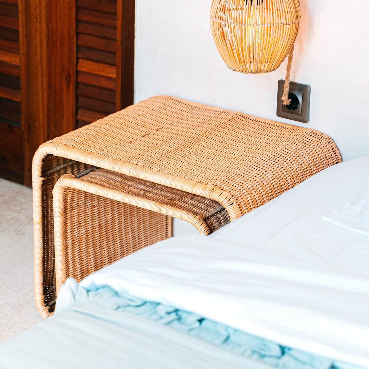 BAYU - Rattan Beistelltisch