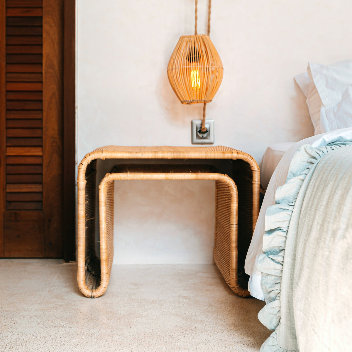 BAYU - Rattan Beistelltisch